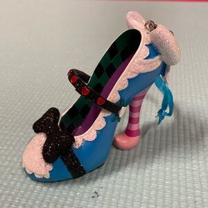 Disney shoe series - Alice in wonderland